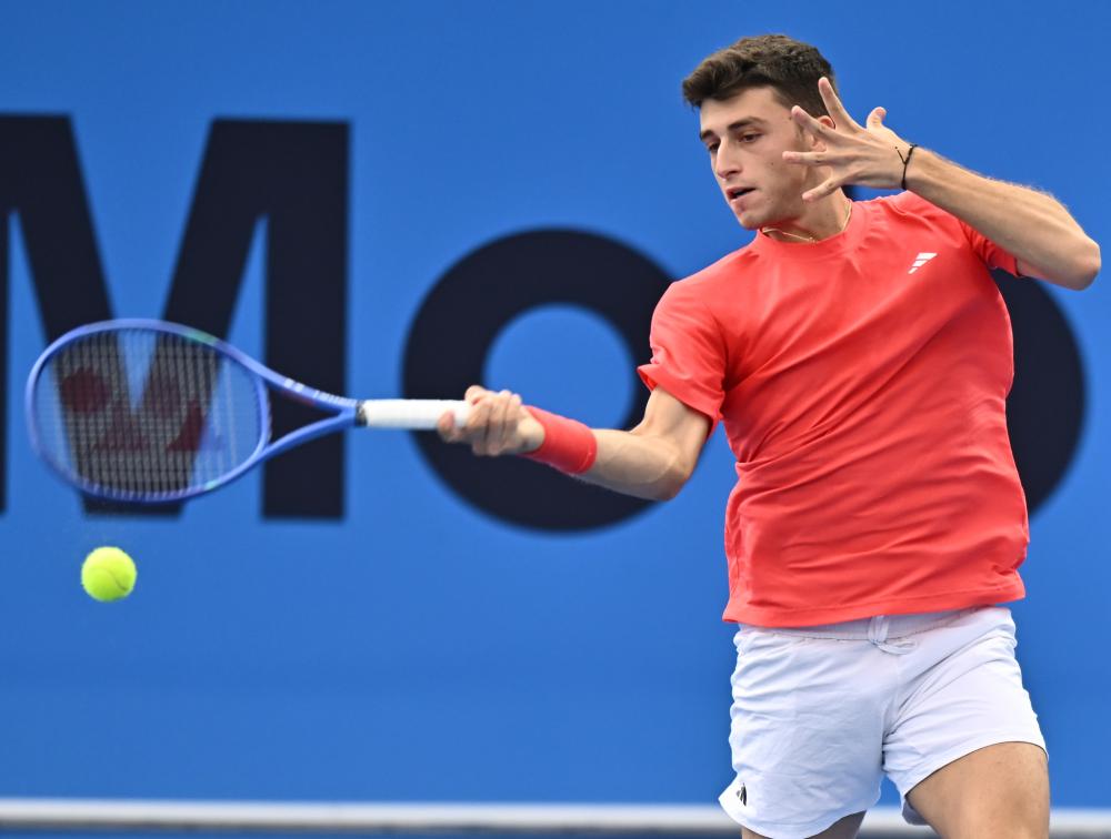 斯基拉：米兰计划激活莫德里奇续约条款，将合同延长至2027年